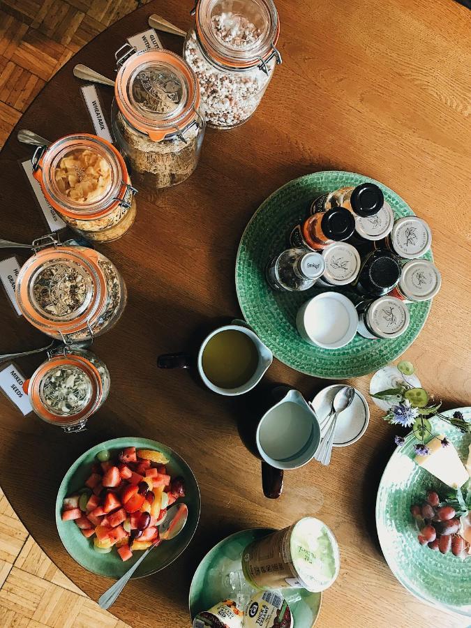 St.Michaels Bistro Panzió Painswick Kültér fotó